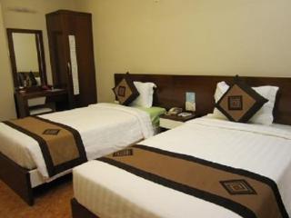 Cosmo Square Hotel